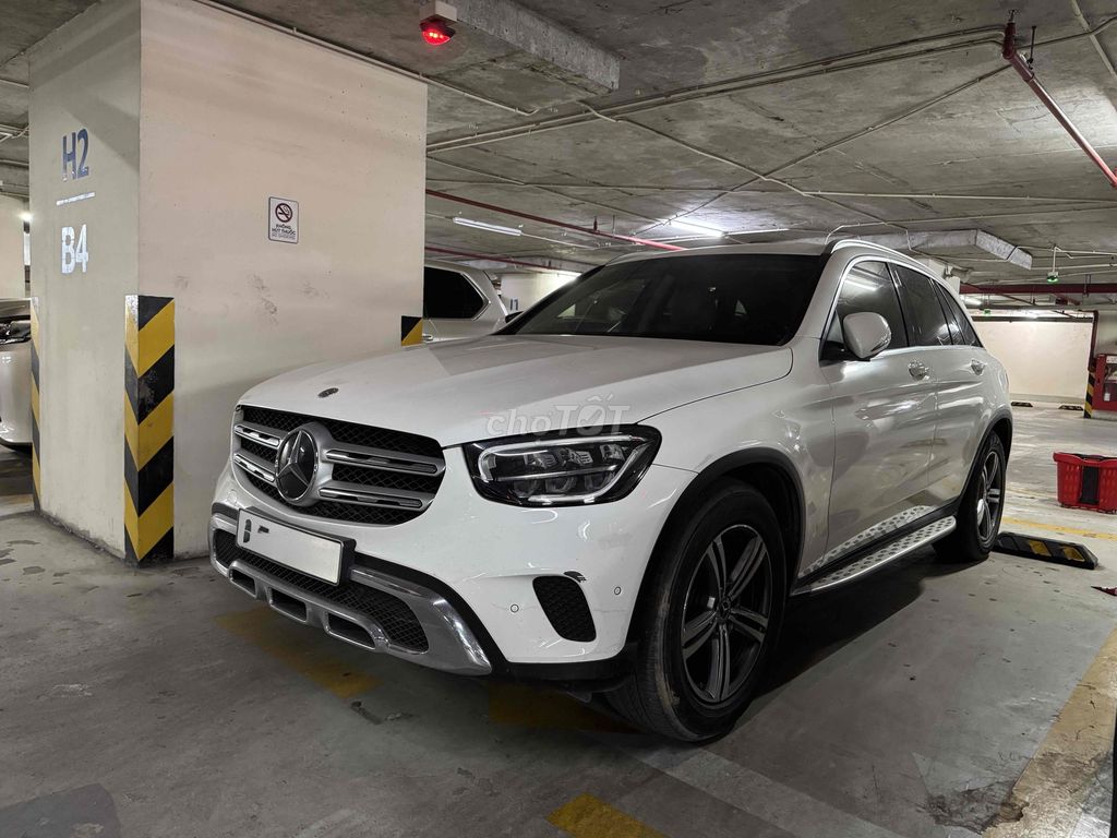 Mercedes-Benz GLC 2021 - ảnh 2
