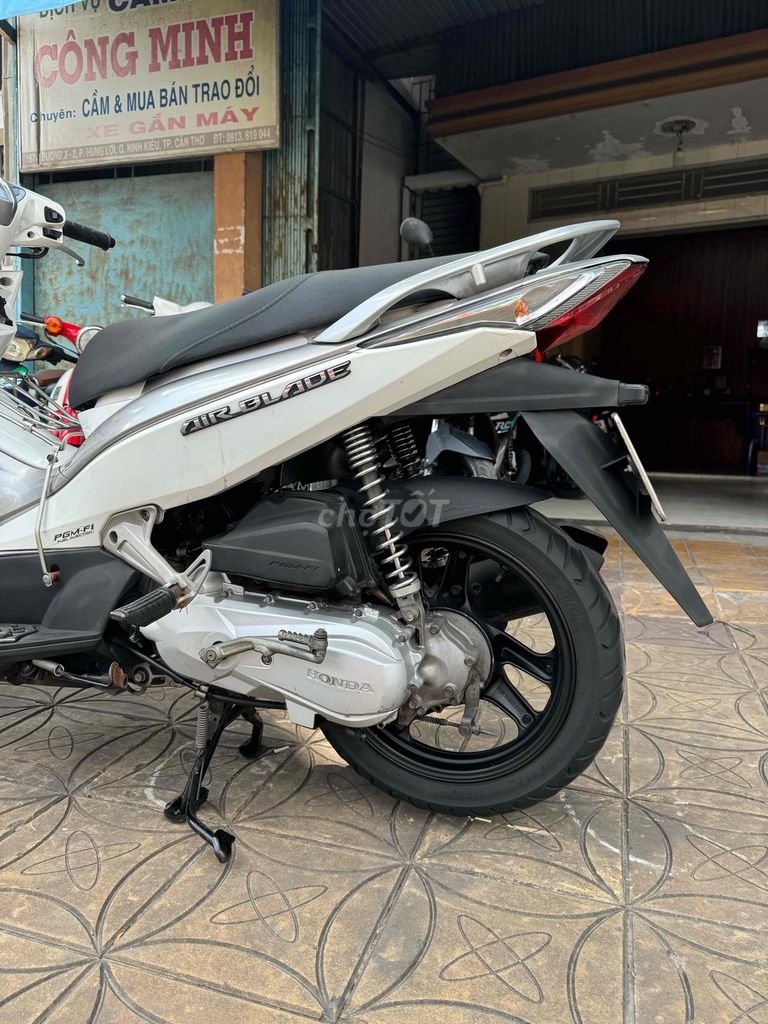 Honda Air Blade 2011 - ảnh 5