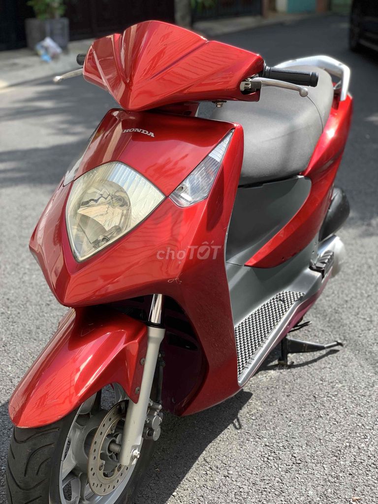 Honda 2005 - ảnh 1