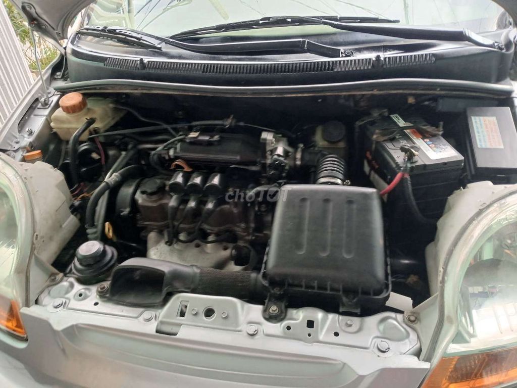 Chevrolet Spark 2010 - ảnh 1