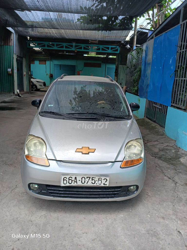 Chevrolet Spark 2010 - ảnh 3