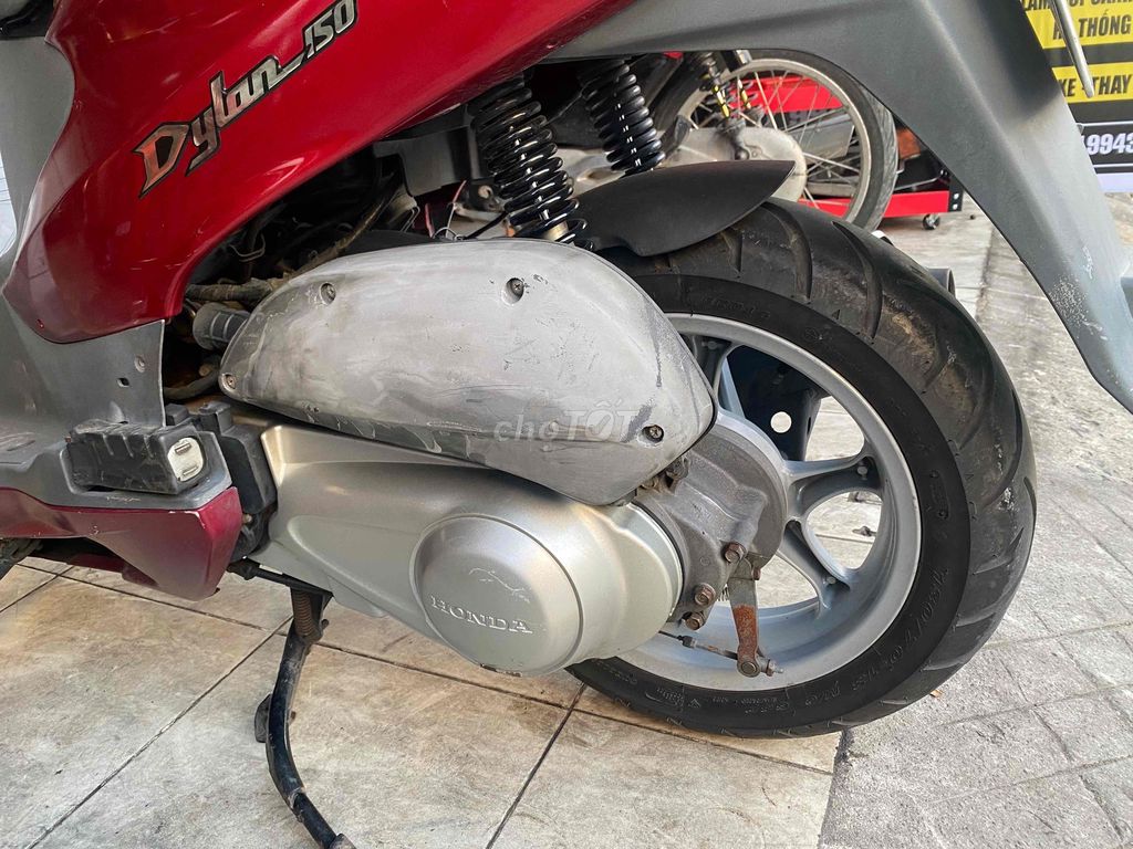 Honda Dylan 2005 - ảnh 4