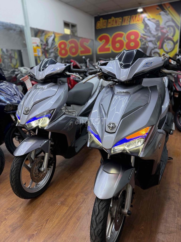 Honda AIRBLADE 2018 - ảnh 1