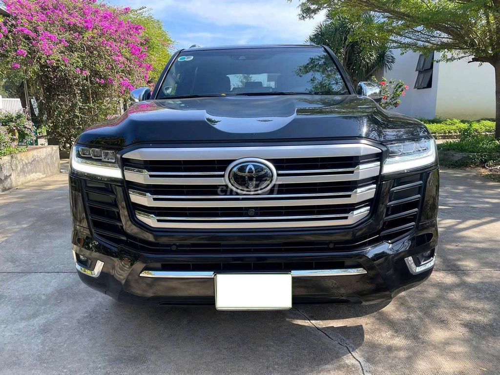 Toyota Land Cruiser 2024 - ảnh 1