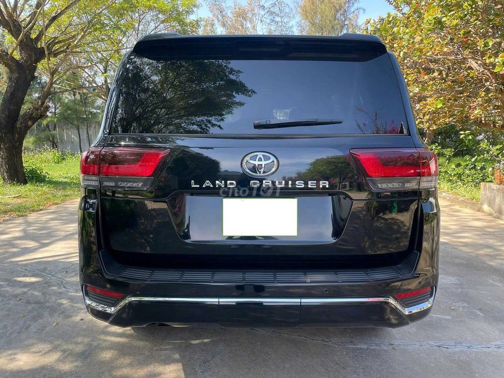 Toyota Land Cruiser 2024 - ảnh 2