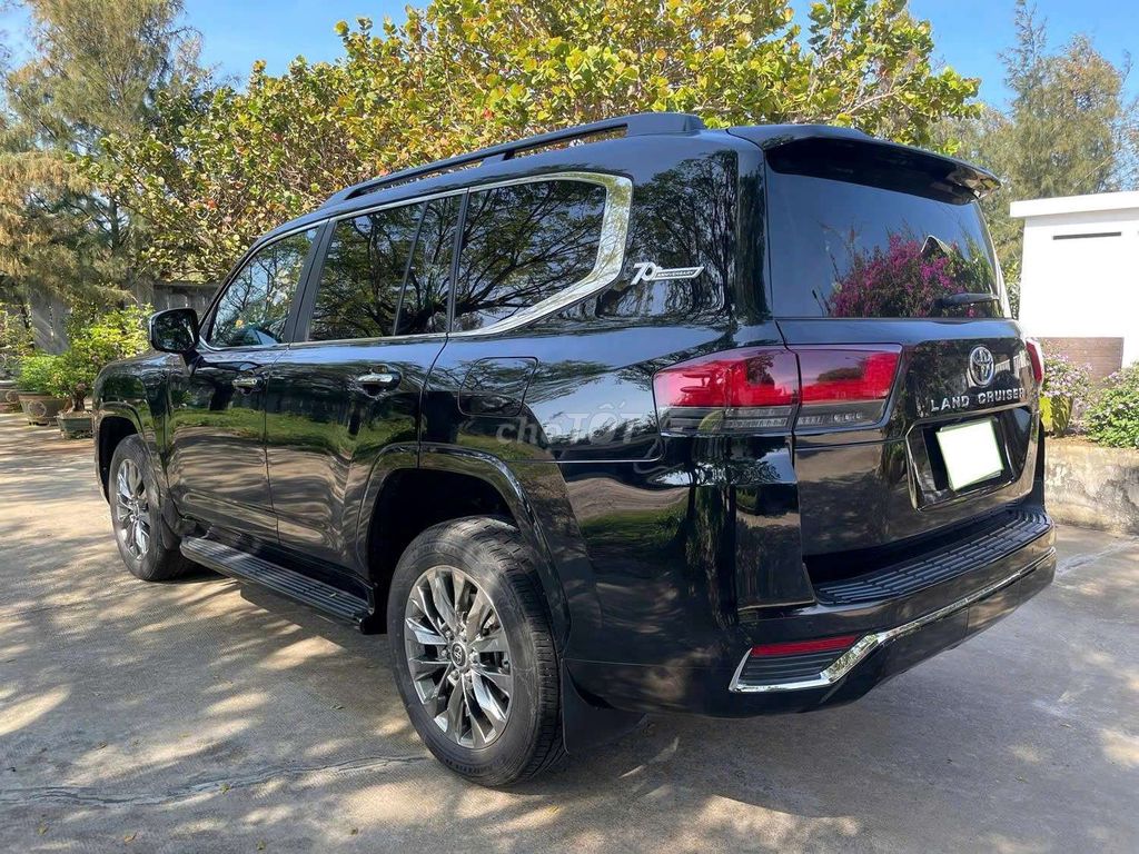 Toyota Land Cruiser 2024 - ảnh 3