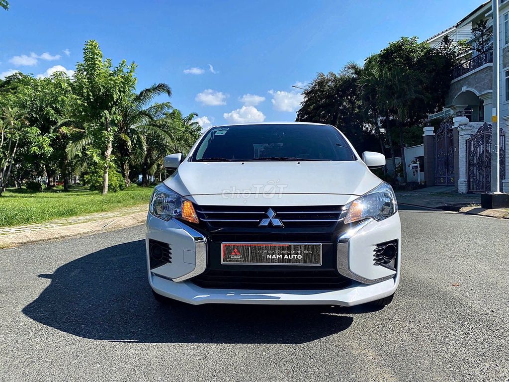 Mitsubishi Attrage 2025 - ảnh 1
