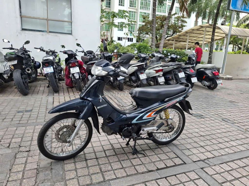 xe wave 2011 - ảnh 1