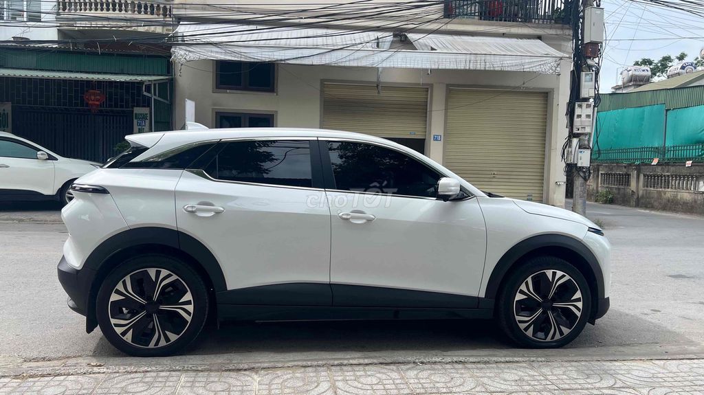 VinFast VF6 Plus 2025 - ảnh 4