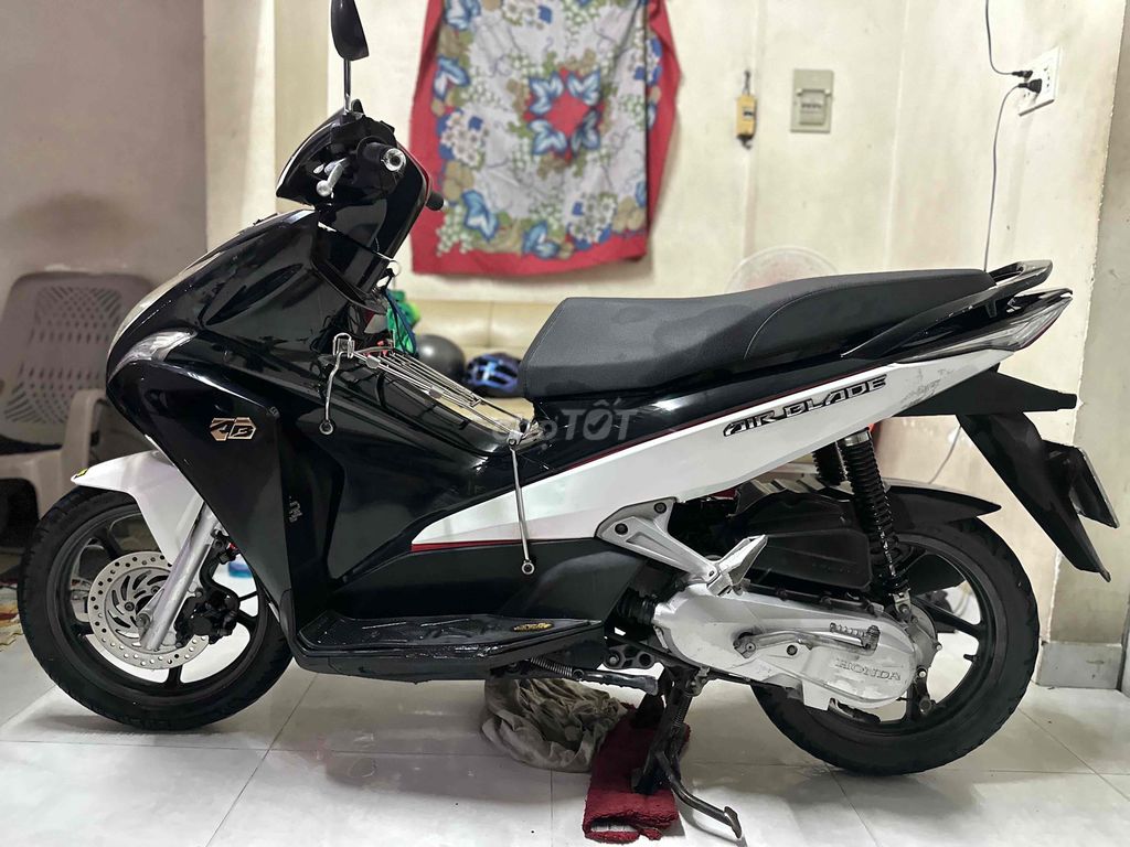Honda Air Blade 2012 - ảnh 1
