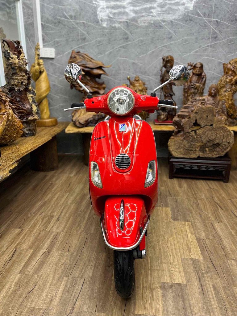 Piaggio Vespa 2012 - ảnh 1