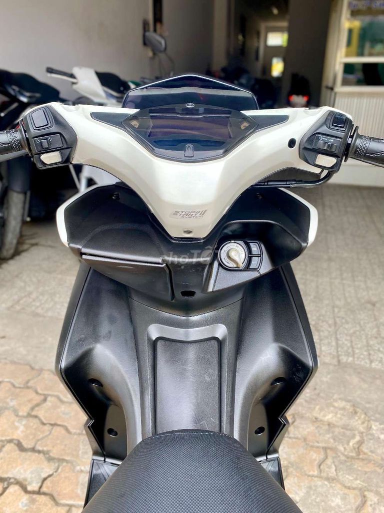 Yamaha NVX 2016 - ảnh 5
