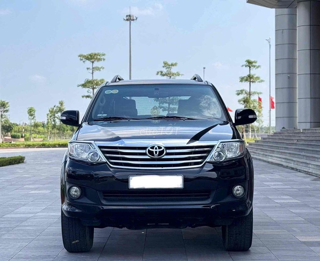 Toyota Fortuner 2014 - ảnh 1