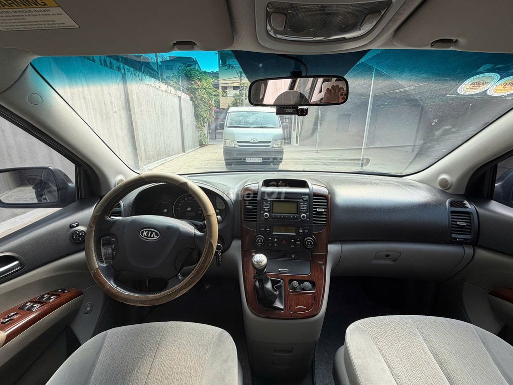 Kia Carnival 2009 - ảnh 3