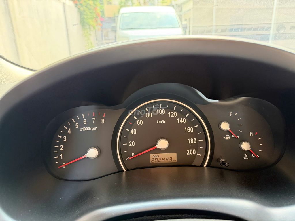 Kia Carnival 2009 - ảnh 4