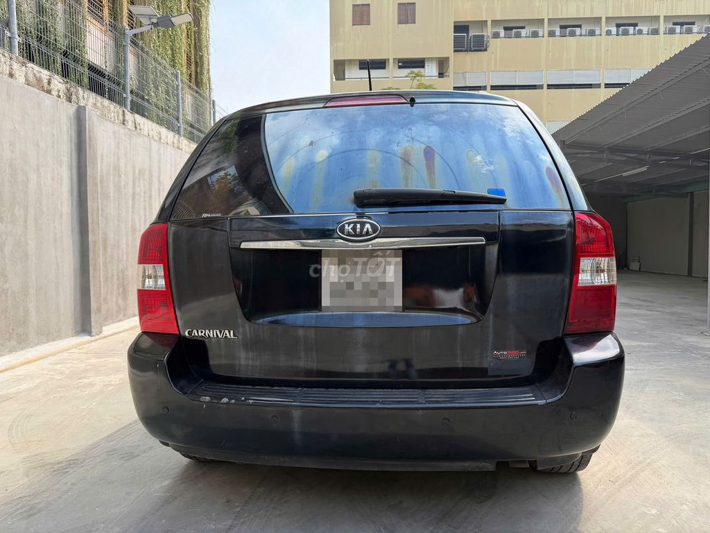 Kia Carnival 2009 - ảnh 5