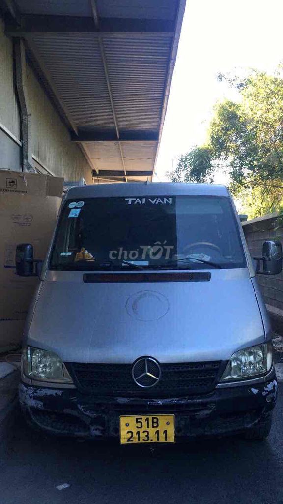 Mercedes-Benz - ảnh 1