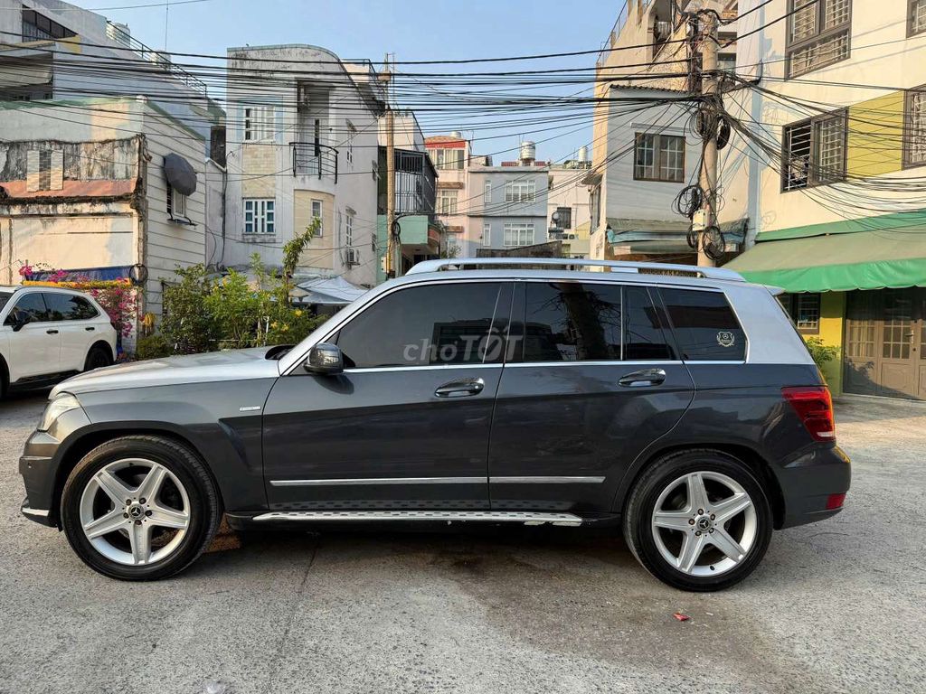Mercedes-Benz 2009 - ảnh 1