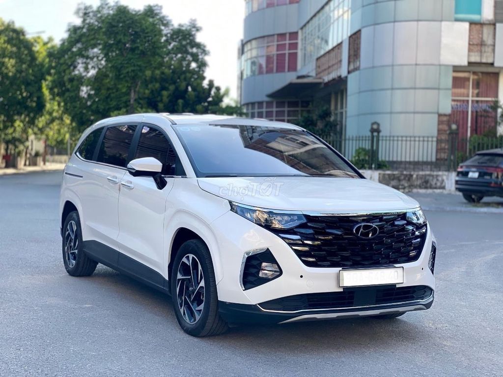 Hyundai Custin 2023 - ảnh 3