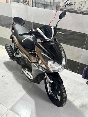 Honda Air Blade 2013 - ảnh 1