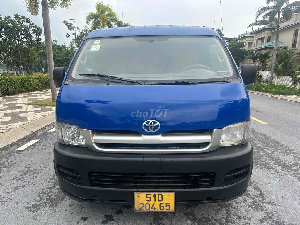 Toyota Hiace 2006 - ảnh 1