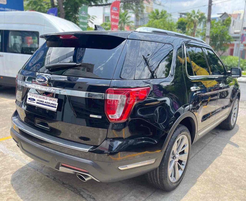 Ford Explorer 2019 - ảnh 2