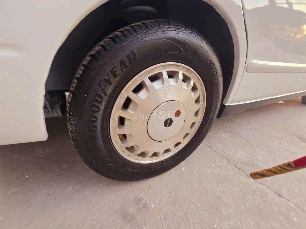 Nissan 1994 - ảnh 3