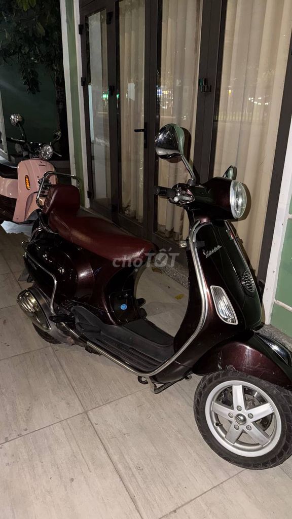 Piaggio Vespa 2011 - ảnh 1