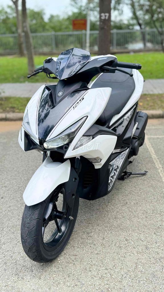 Yamaha NVX 2017 - ảnh 2