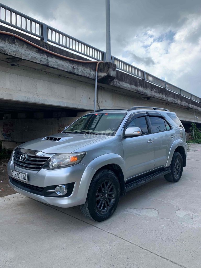 Toyota Fortuner 2015 - ảnh 3
