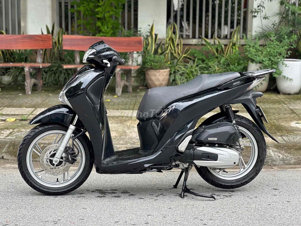 Honda SH 2017 - ảnh 3