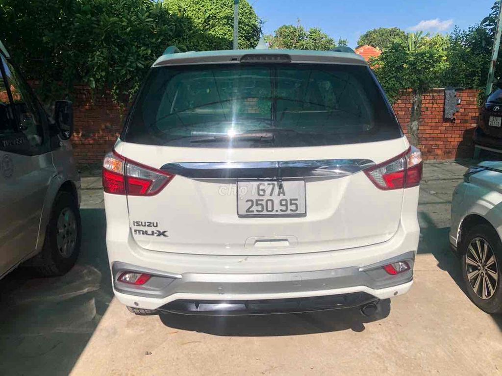 Isuzu 2019 - ảnh 2
