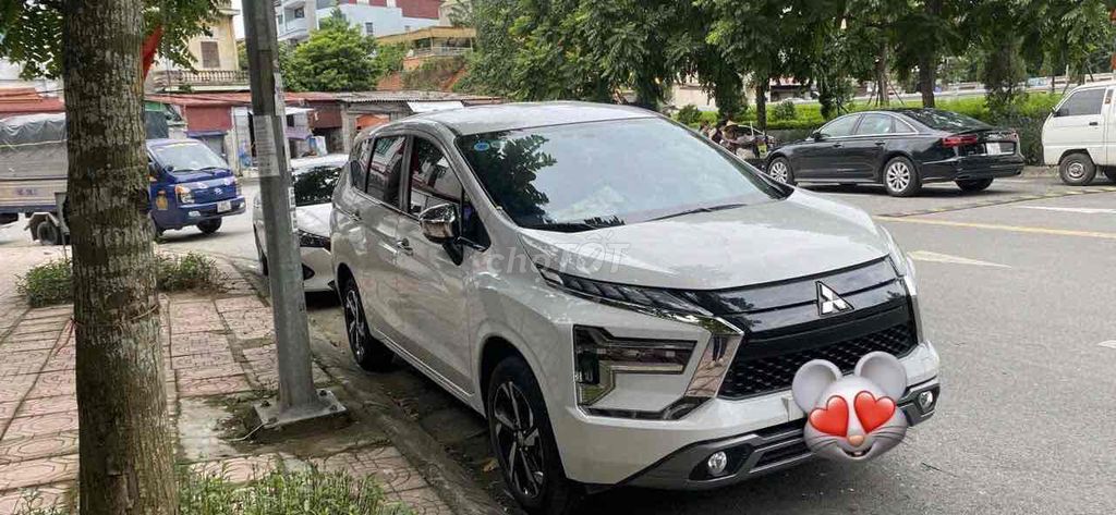 Mitsubishi Xpander 2022 - ảnh 2