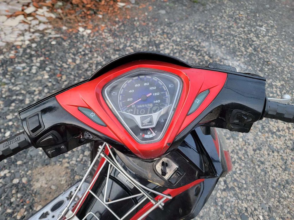 Honda Air Blade 2012 - ảnh 3