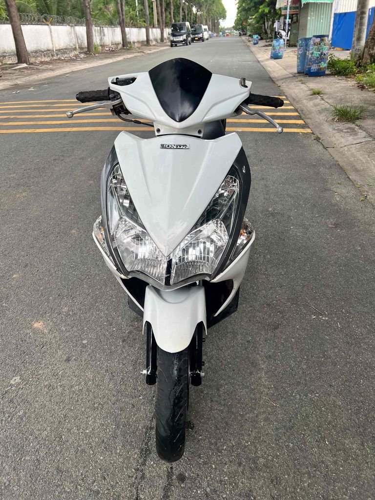 Honda Air Blade 2012 - ảnh 1