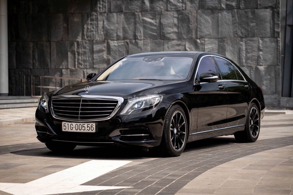 Mercedes-Benz 2017 - ảnh 1