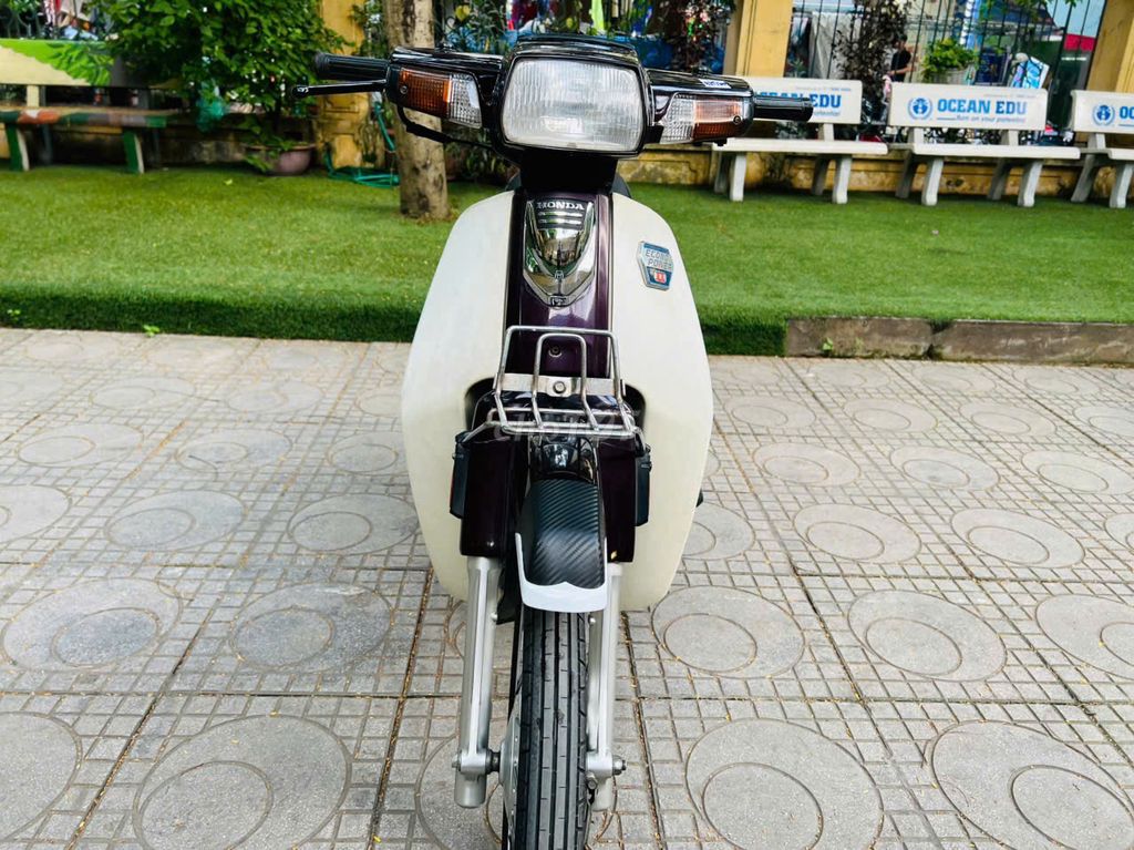 Honda Dream 2000 - ảnh 4