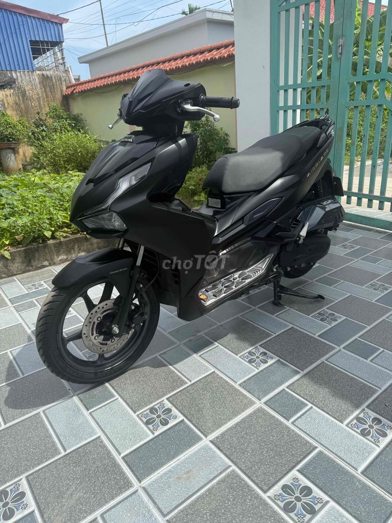 Honda Air Blade 2024 - ảnh 2