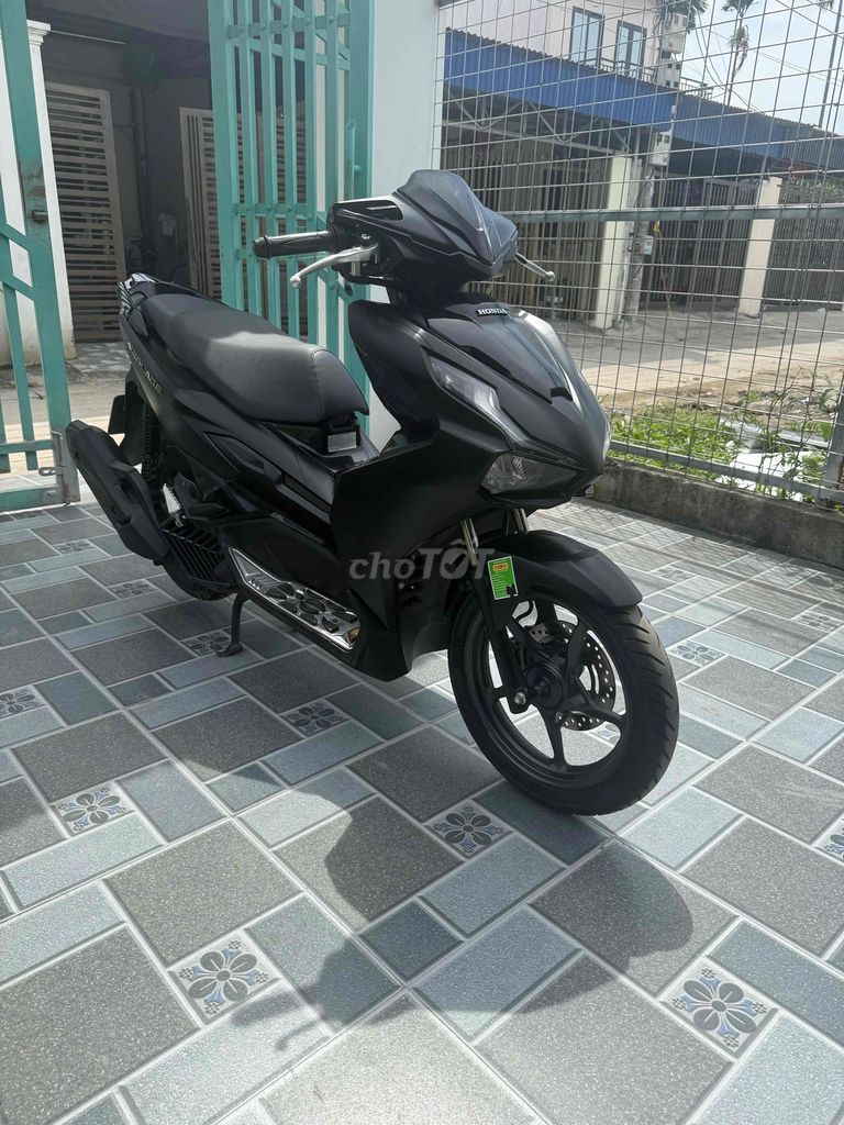 Honda Air Blade 2024 - ảnh 3
