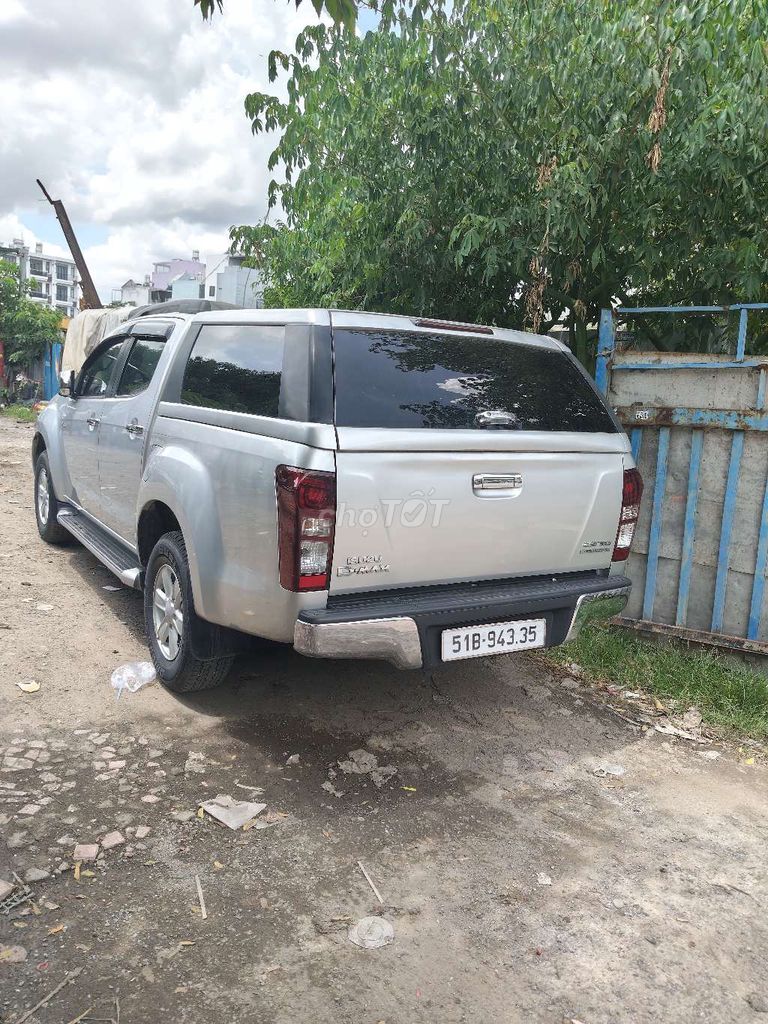 Isuzu - ảnh 2