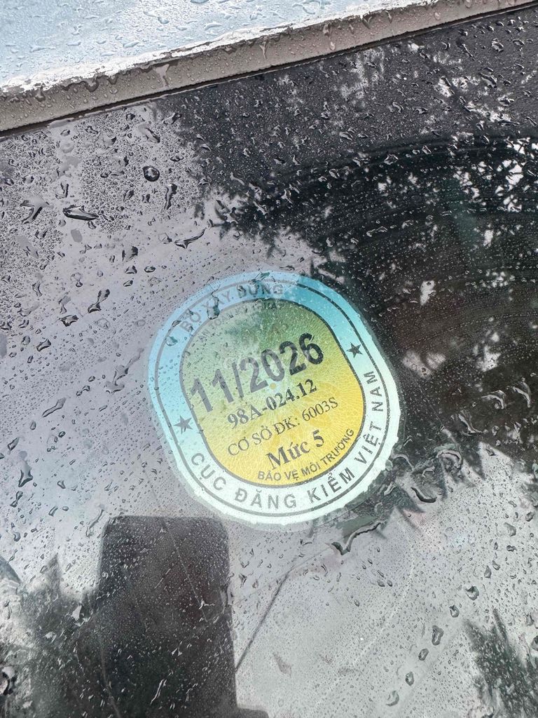 Toyota Camry - ảnh 3