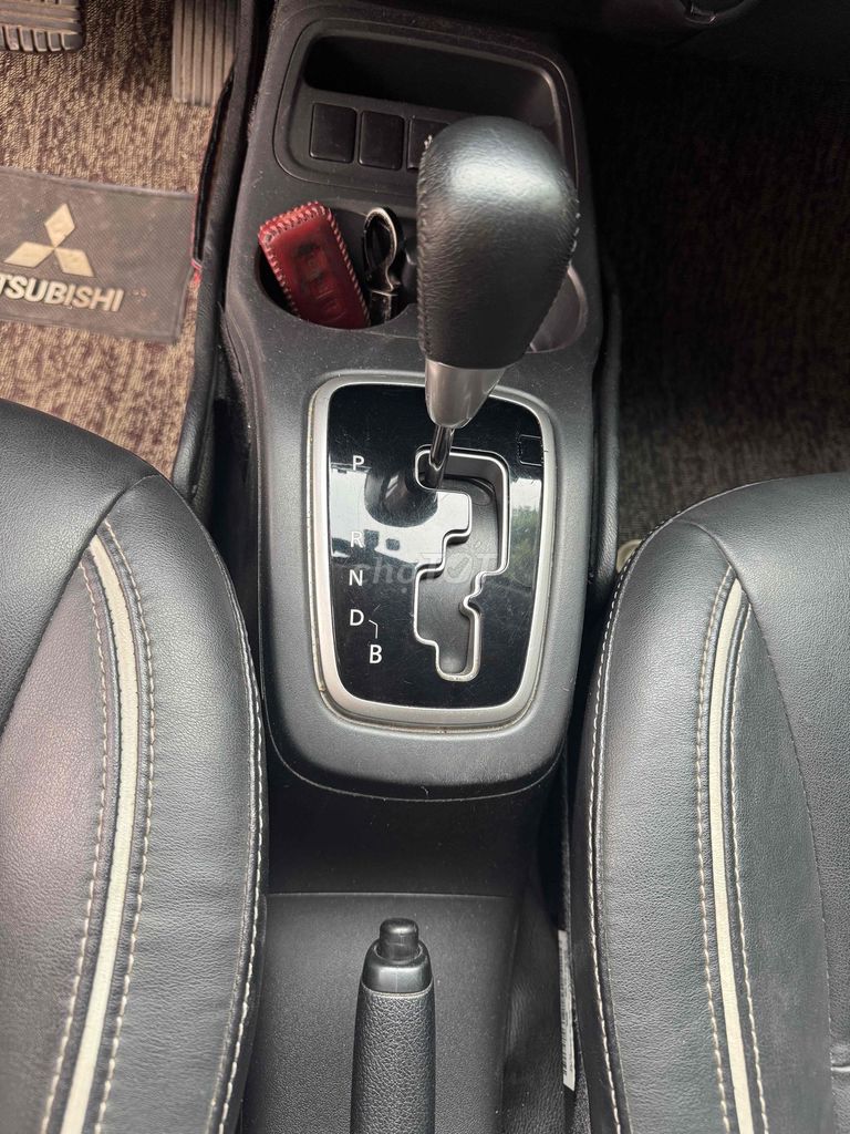Mitsubishi Attrage 2021 - ảnh 4