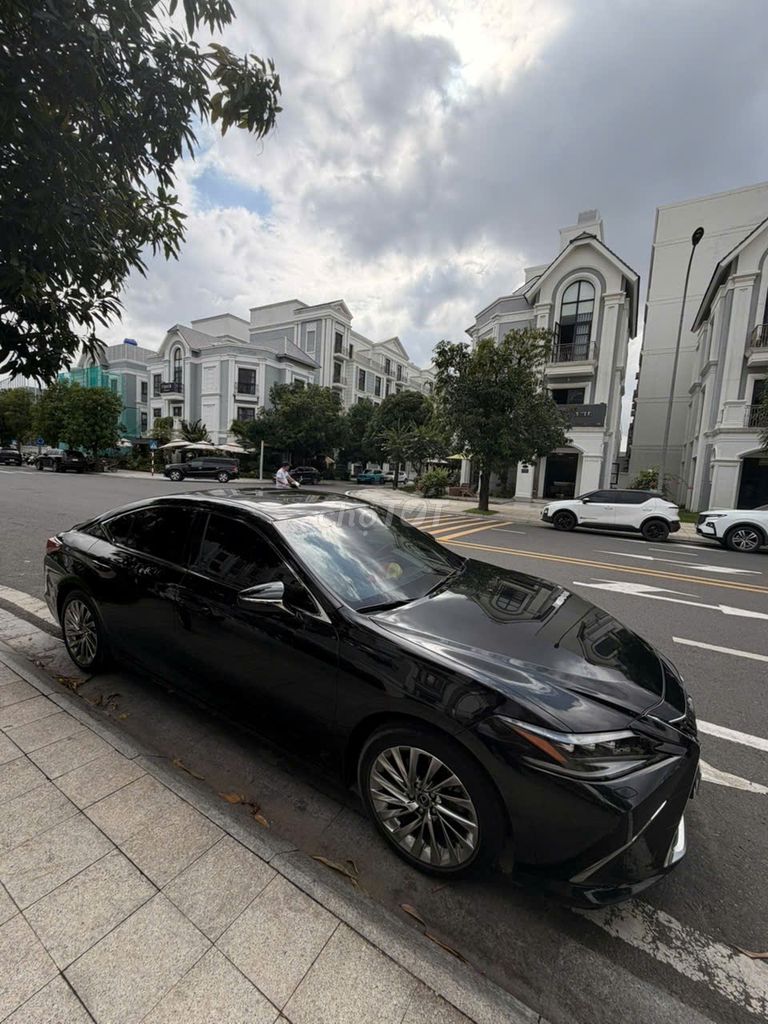 Lexus 2025 - ảnh 5