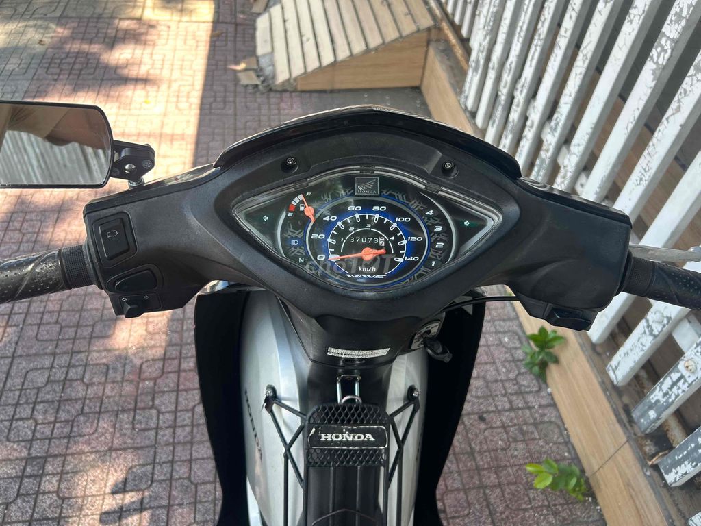 Honda Wave 2021 - ảnh 4