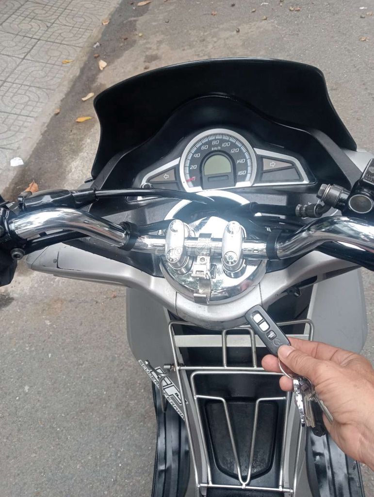 Honda PCX 2014 - ảnh 4