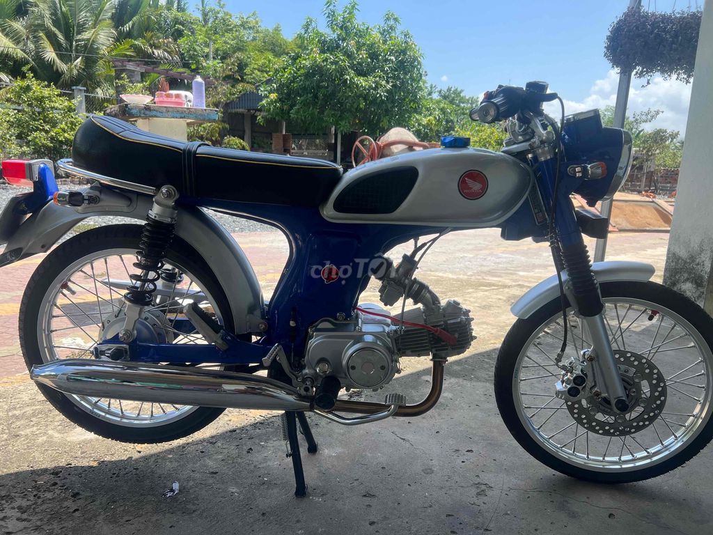 Honda 1980 - ảnh 1
