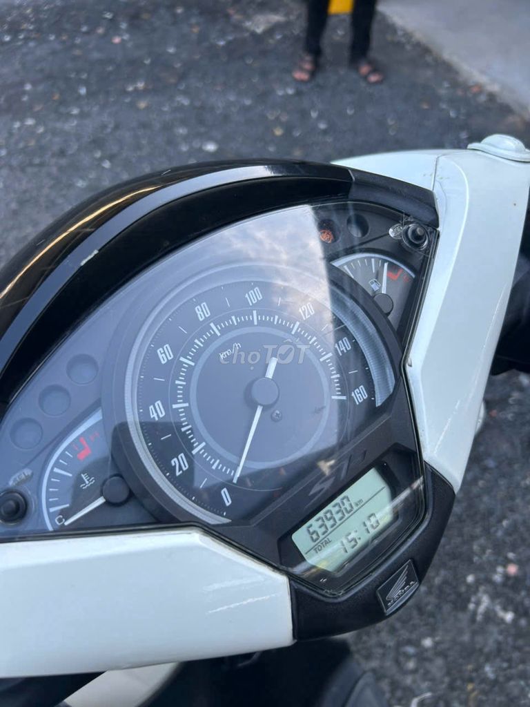 Honda SH 2018 - ảnh 2