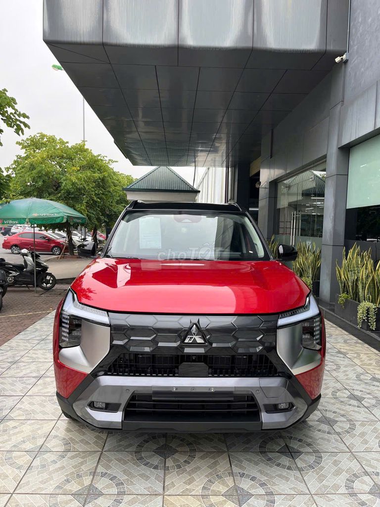 Mitsubishi 2025 - ảnh 4