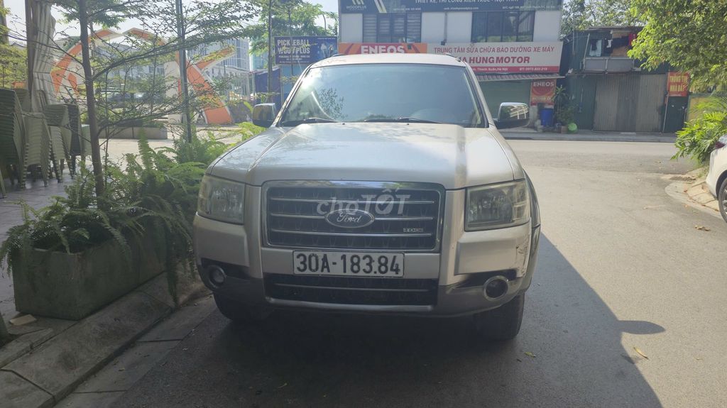 Ford Everest 2009 - ảnh 4