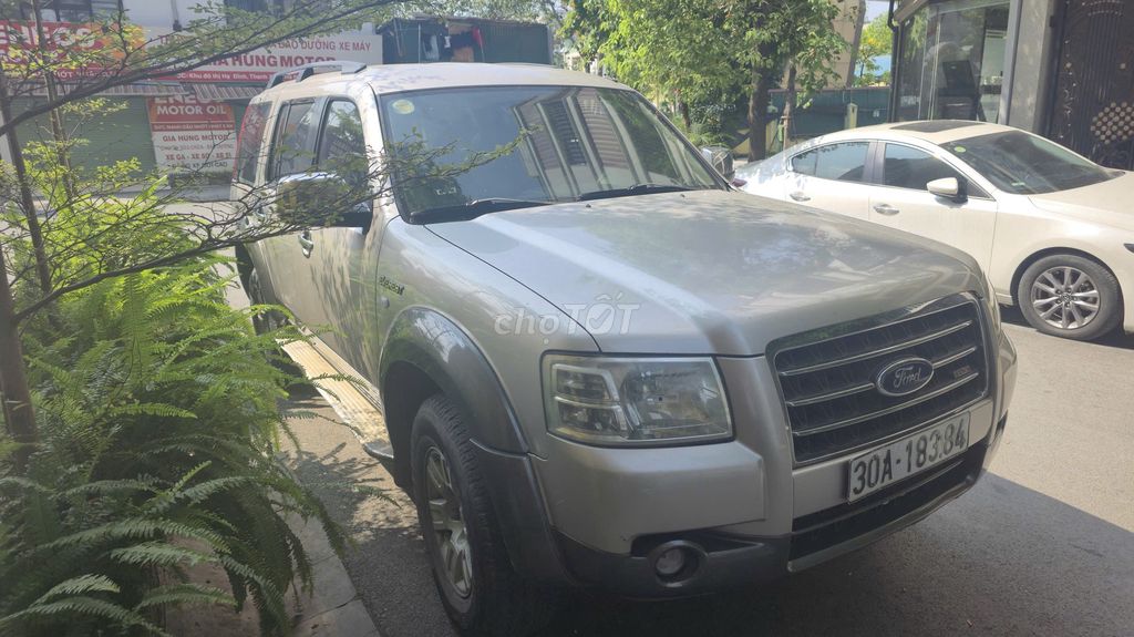 Ford Everest 2009 - ảnh 5